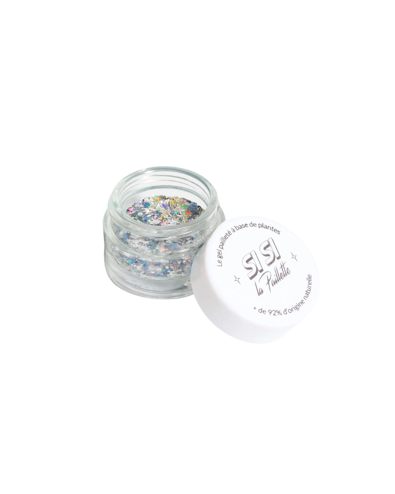 La teinte Y'Holo : d'incroyables reflets arc-en-ciel, avec sa nouvelle formule associant karité et paillettes à base de plantes, à 96% d’origine naturelle  